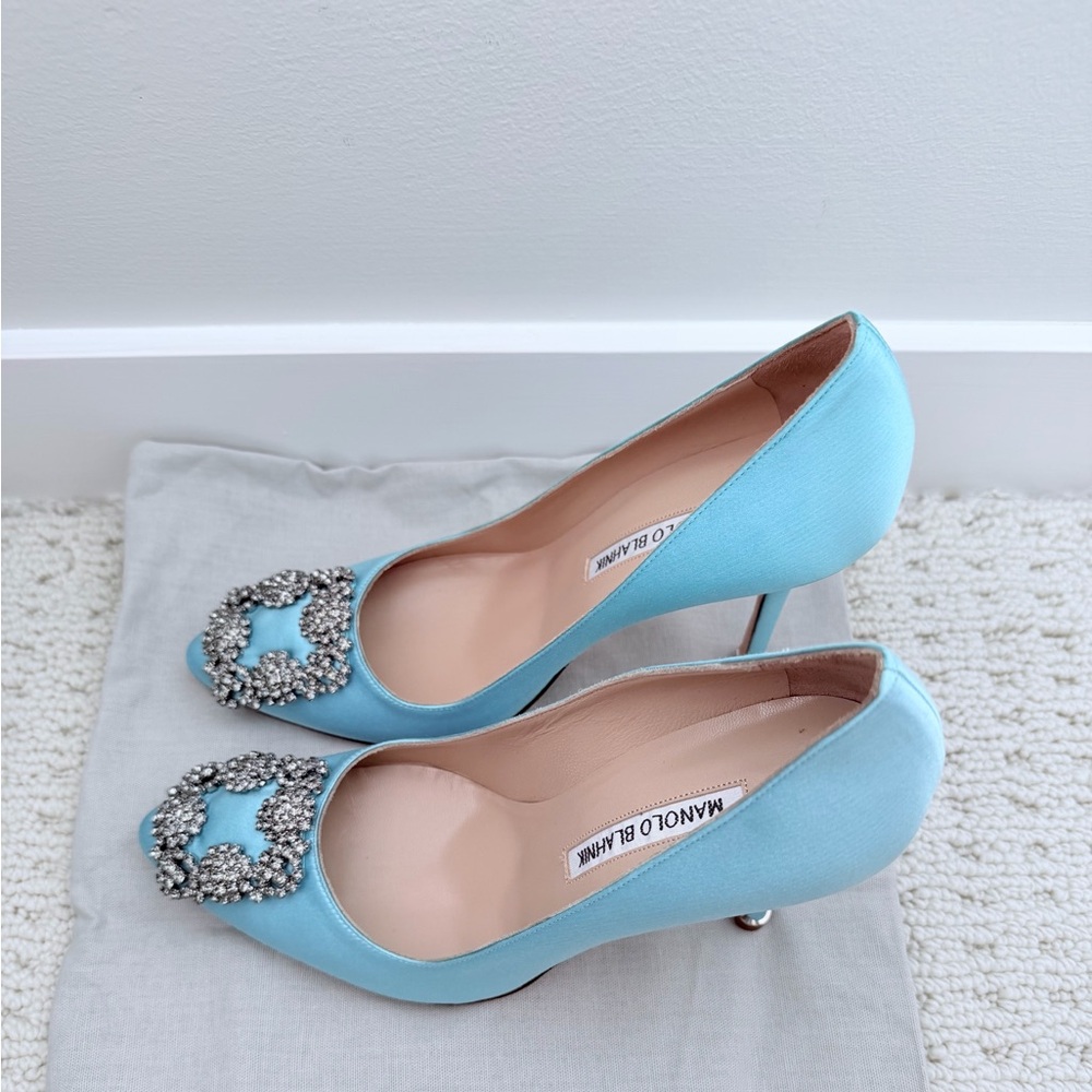 Manolo Blahnik HANGISI - Picture 2 of 3